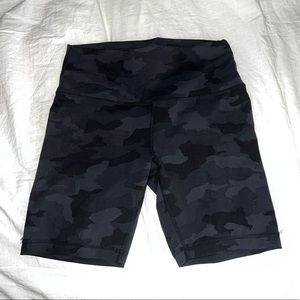 black camo lululemon biker shorts